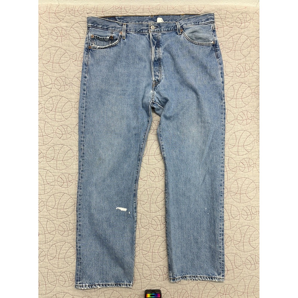 Levis 501 Jeans Blue Light Wash Button Fly 90s Vintage / Mens 42x32